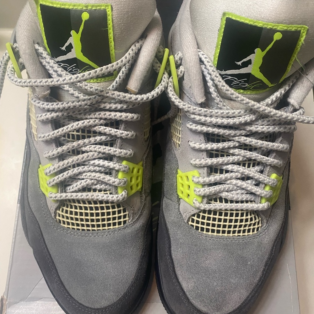 Air Jordan 4 “Neon”